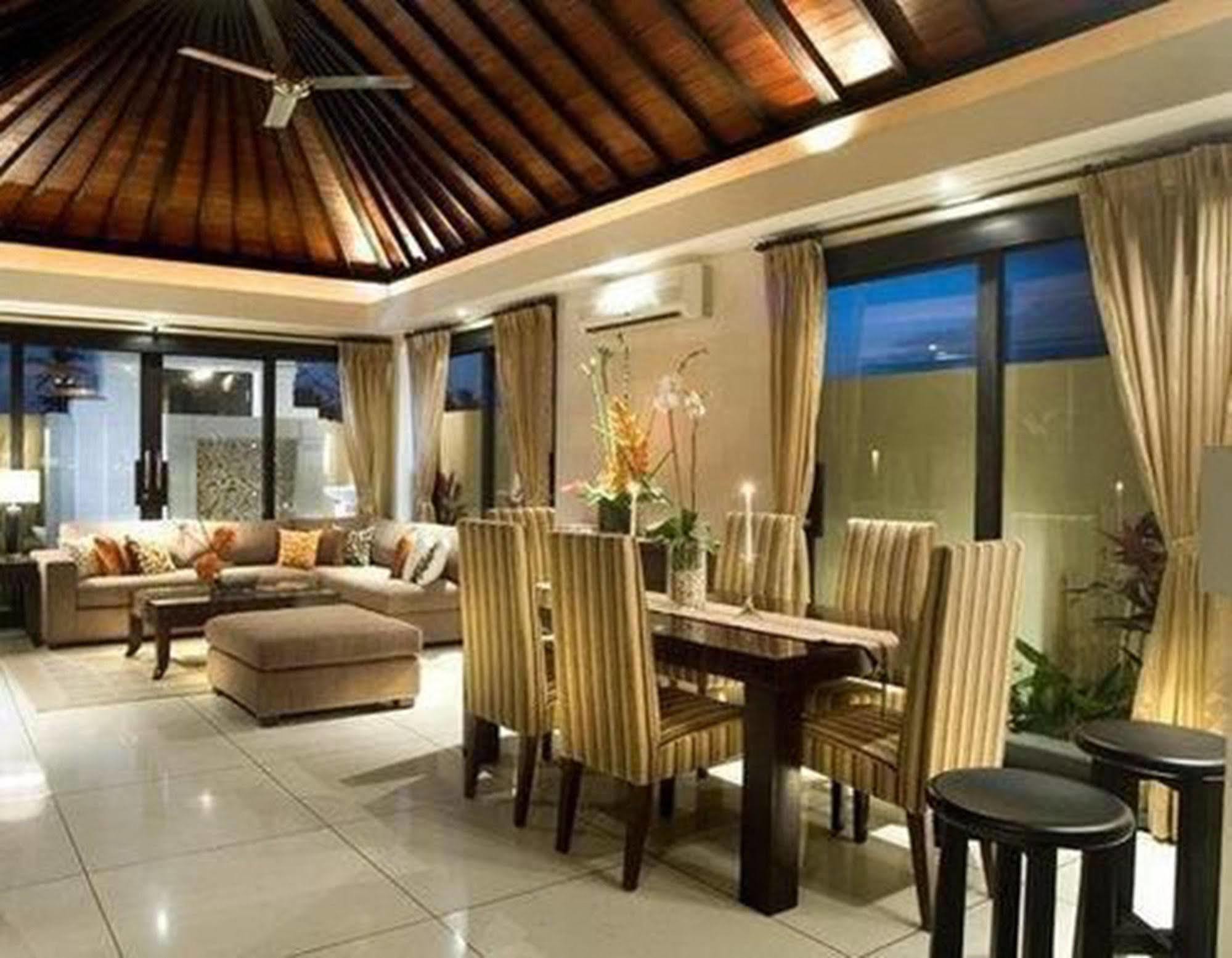 The Seri Villas Seminyak By Premier Hospitality Asia エクステリア 写真